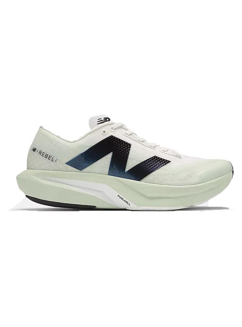Zapatilla New balance fuelcell rebel v4