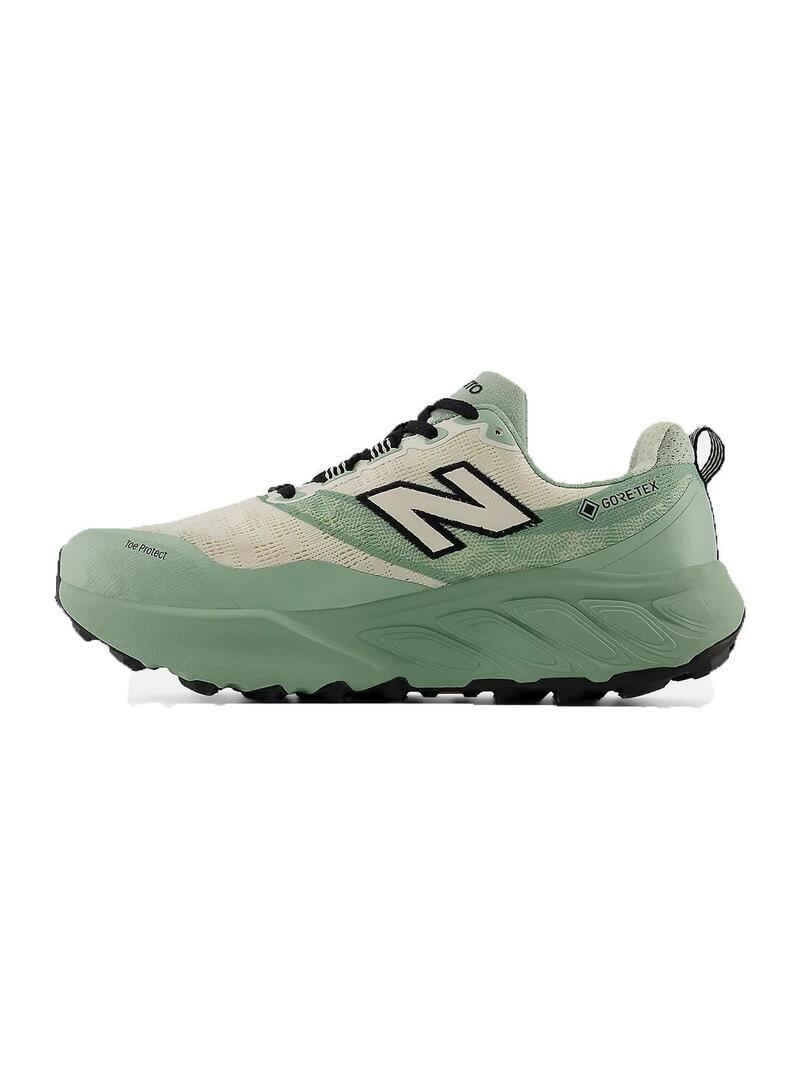 Zapatilla New Balance Hierro Goretex